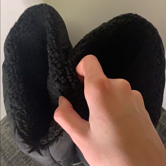 “Dirty Laundry” Winter Boots - Picture 3 of 7